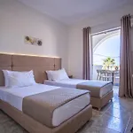 Mamfredas Apartamento Kypseli